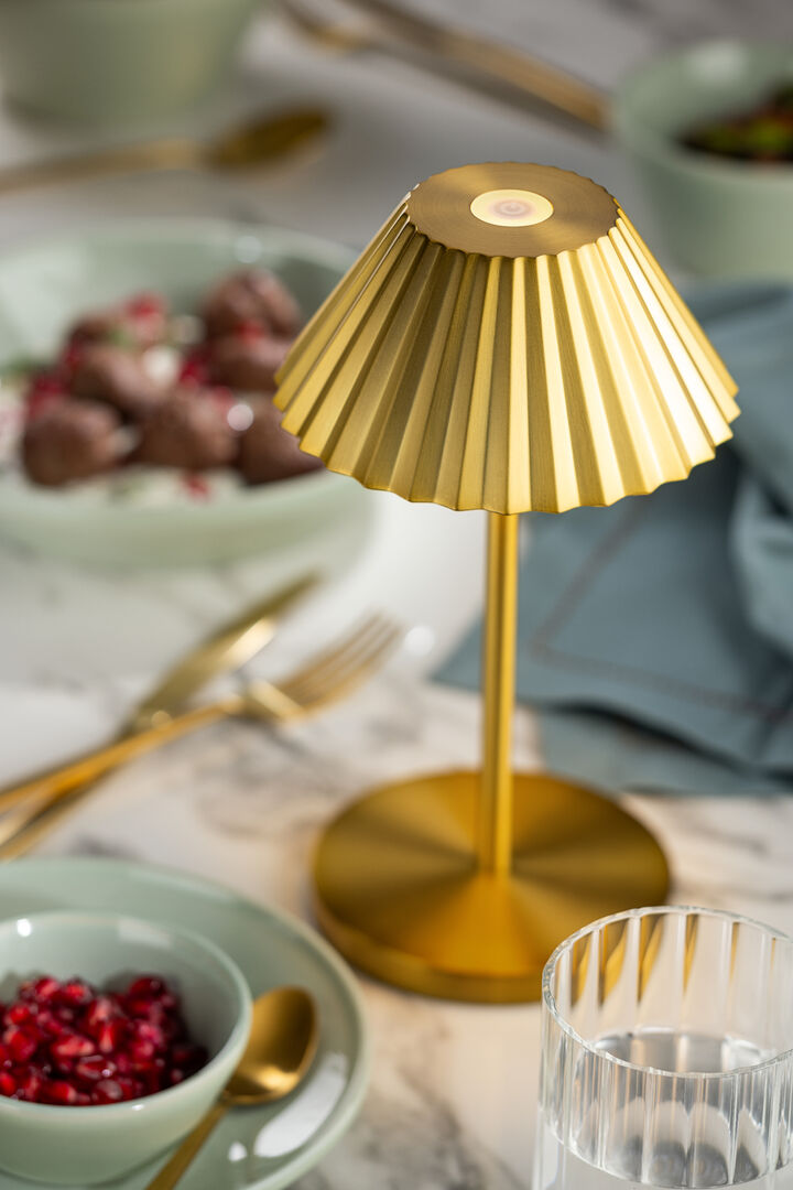 Utopia Aruba LED Cordless Lamp 23cm - Brushed Gold